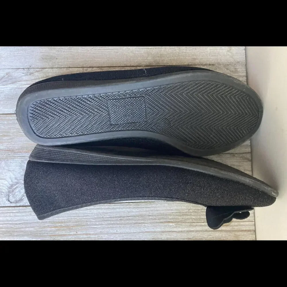 Dominique Nicole Girls Shoes Butterfly NEW Black Size 4M Shoe Dept.